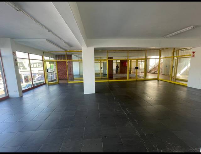 80M² RETAIL TO LET IN STARWOOD